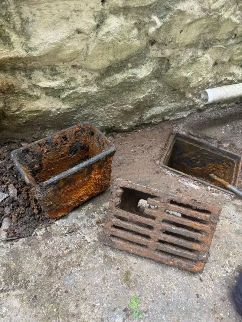 Garden drains unblocking Edinburgh
